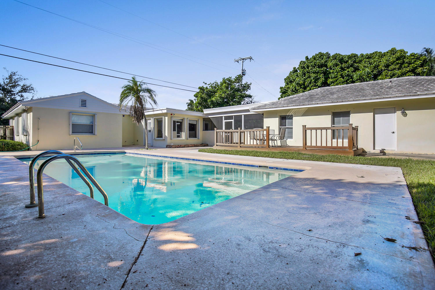 147 Gregory Road West Palm Beach, FL 33405 - Photo 20 of 20 Pool