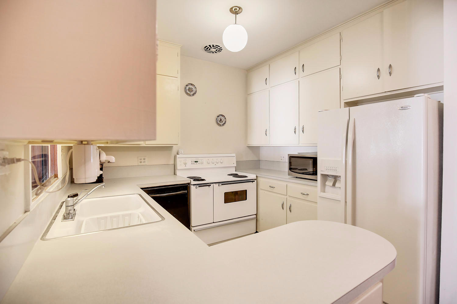 147 Gregory Road West Palm Beach, FL 33405 - Photo 6 of 20 Kitchen