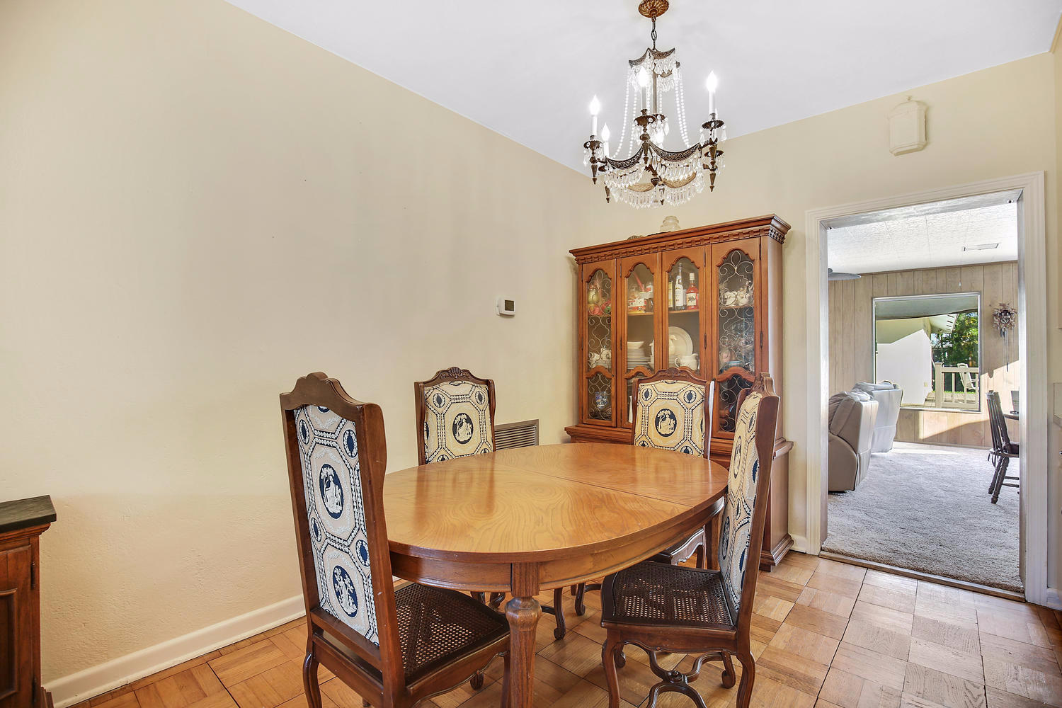 147 Gregory Road West Palm Beach, FL 33405 - Photo 8 of 20 Dining Room