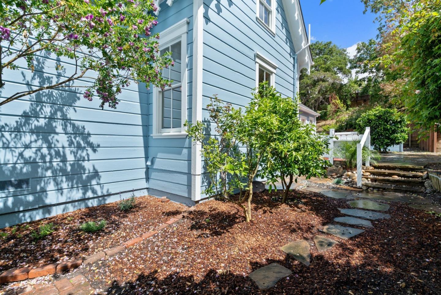 2900 South Main Street Soquel, CA 95073 - Photo 33 of 41 a house that has a tree in front of it