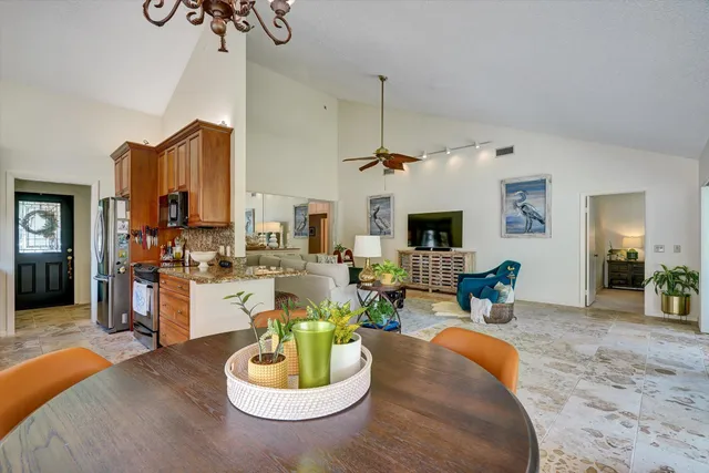 $1,200,000 | 316 River Edge Road, Jupiter, FL 33477