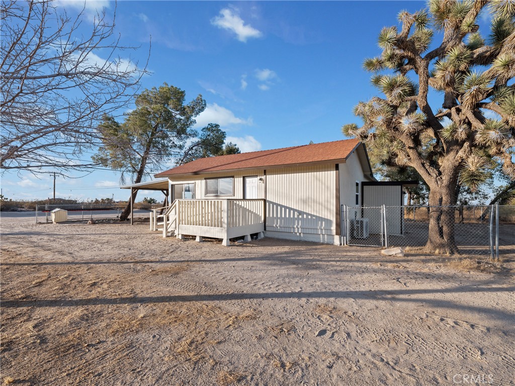 11687 Bellflower Street Victorville, CA 92392 - Photo 20 of 37