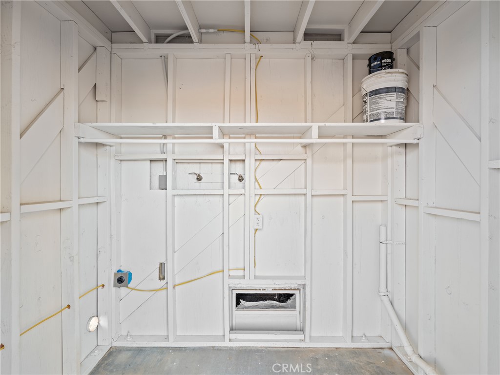 11687 Bellflower Street Victorville, CA 92392 - Photo 22 of 37