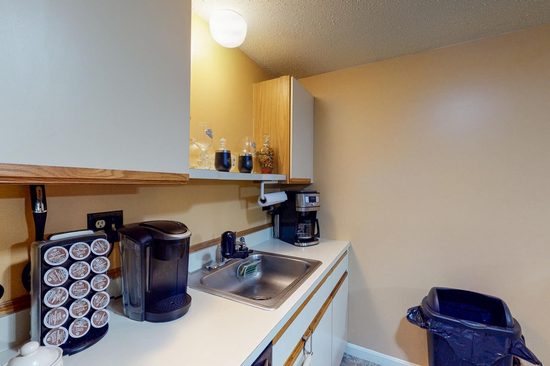77 Indian Rock Road, Unit 77 Merrimack, NH 03054 - Photo 18 of 38