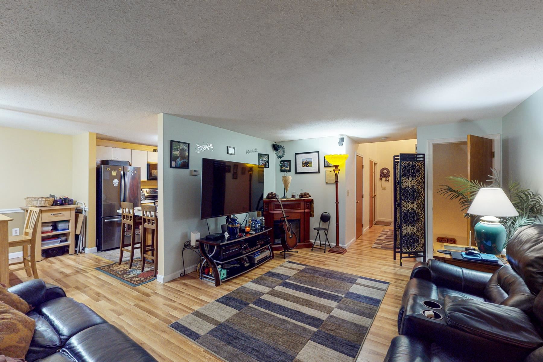 77 Indian Rock Road, Unit 77 Merrimack, NH 03054 - Photo 9 of 38