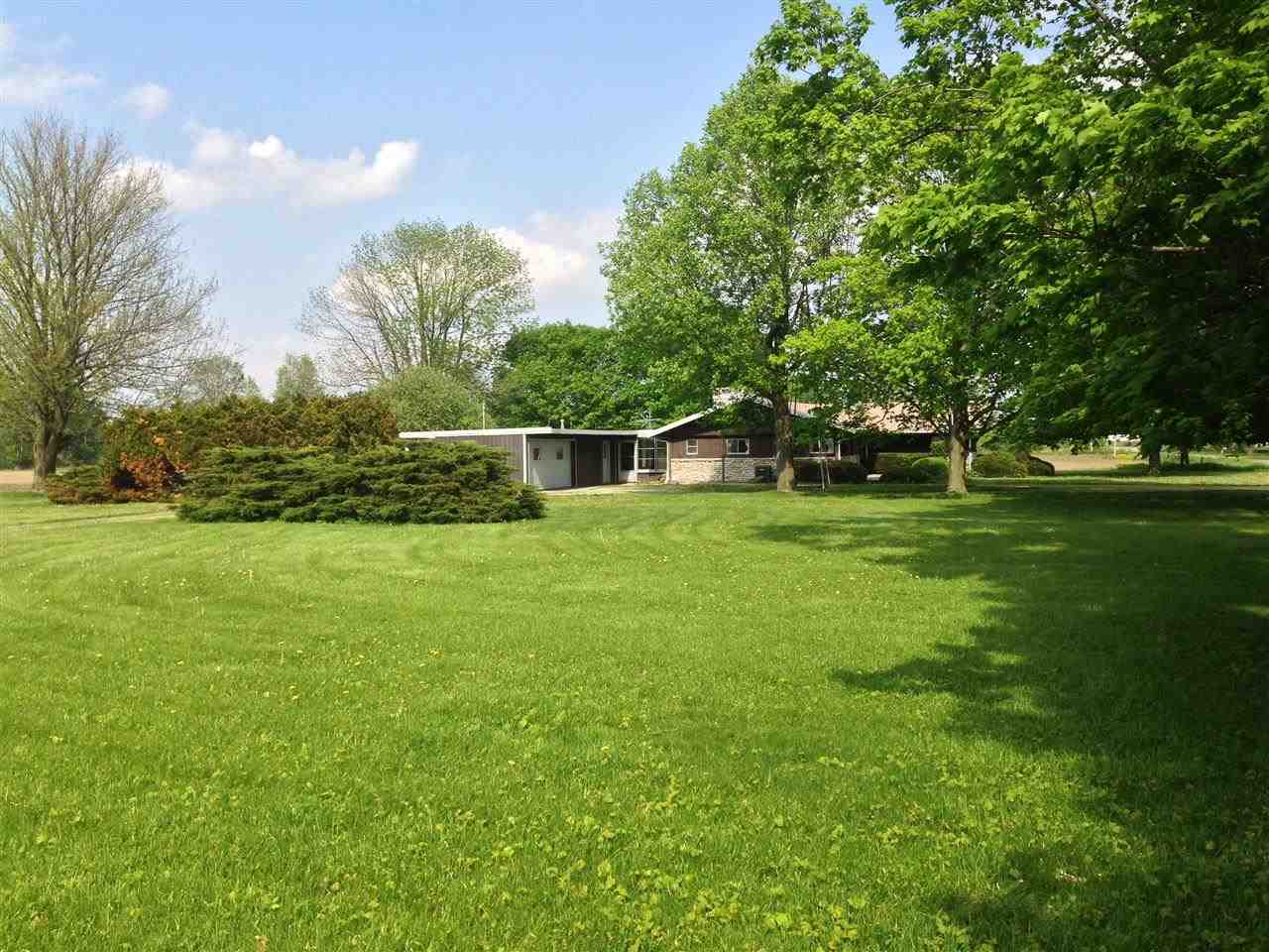 8228 20C Road Argos, IN 46501 - Photo 5 of 21