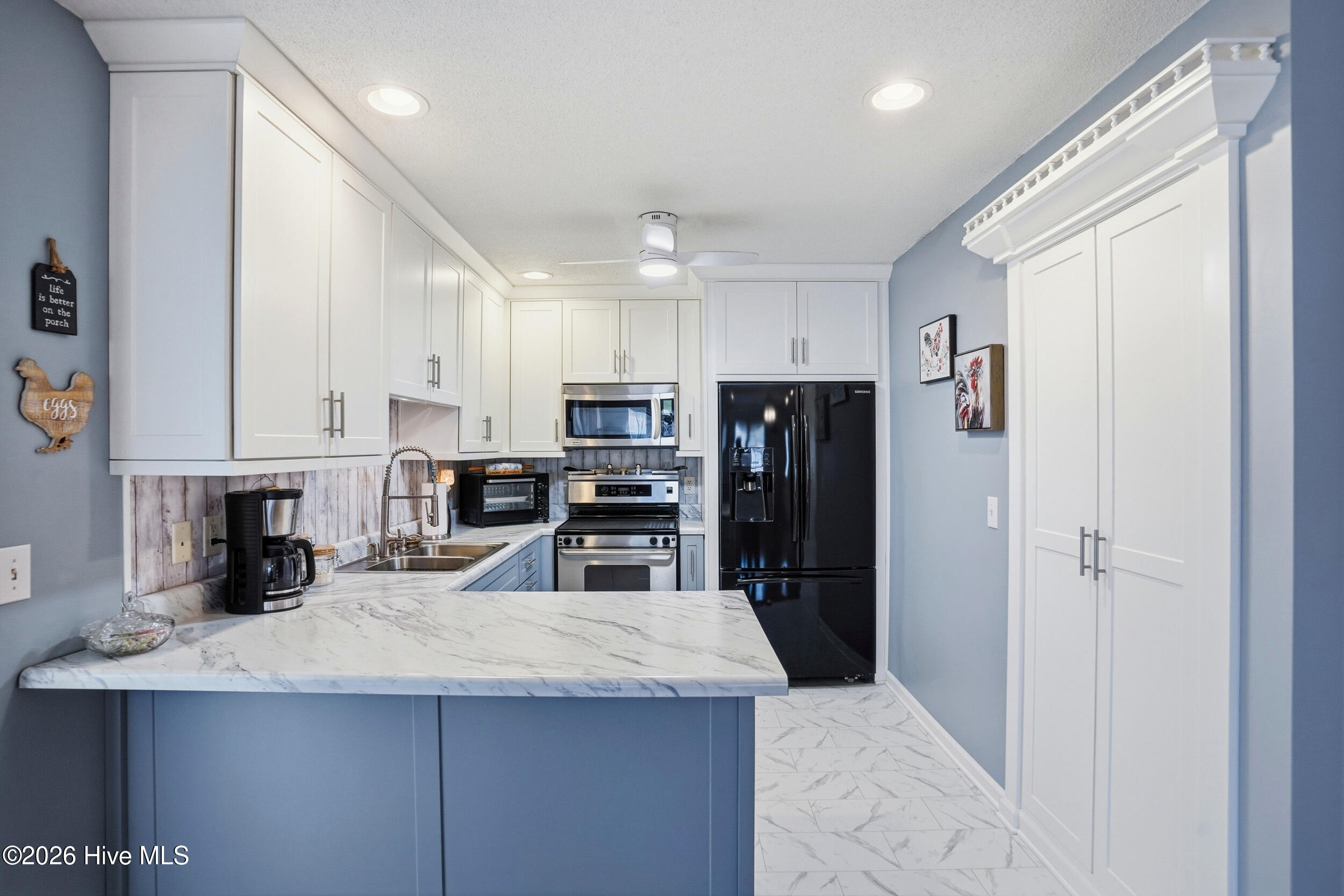 1075 Wandering Way Northeast Leland, NC 28451 - Photo 10 of 69 1075 Wandering Way-00010