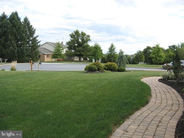 13 Hurst Boulevard Lititz, PA 17543 - Photo 25 of 27