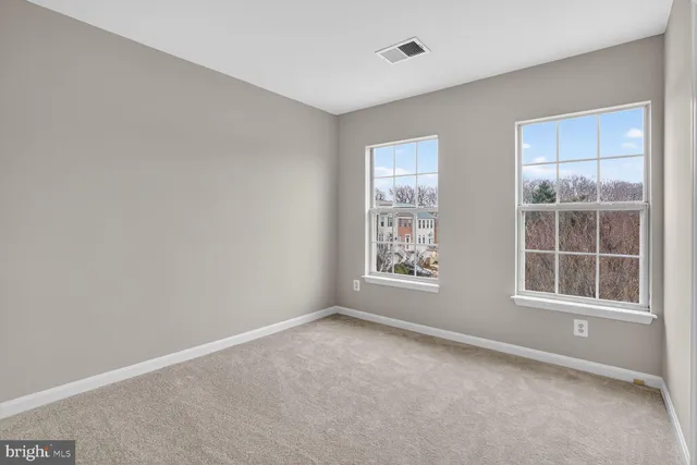 $650,000 | 6808 Cedar Loch Court, Centreville, VA 20121