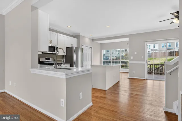 $650,000 | 6808 Cedar Loch Court, Centreville, VA 20121