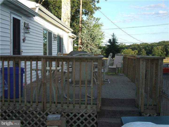 636 Hopewell Road Evesham, NJ 08053 - Photo 13 of 19 Exterior Side
