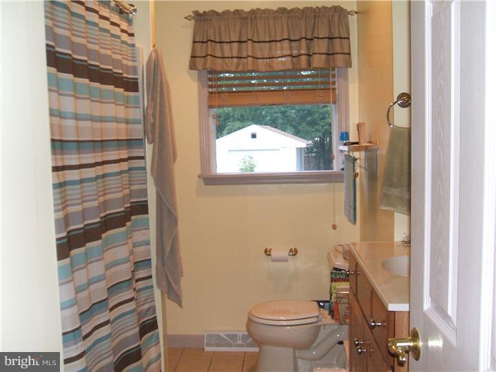 636 Hopewell Road Evesham, NJ 08053 - Photo 8 of 19 Bathroom
