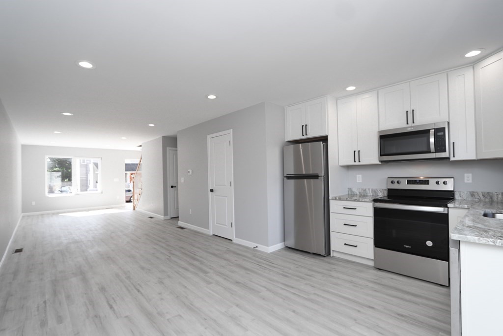 46-48 Ladd Street Springfield, MA 01109 - Photo 2 of 6 Gallery Image 2