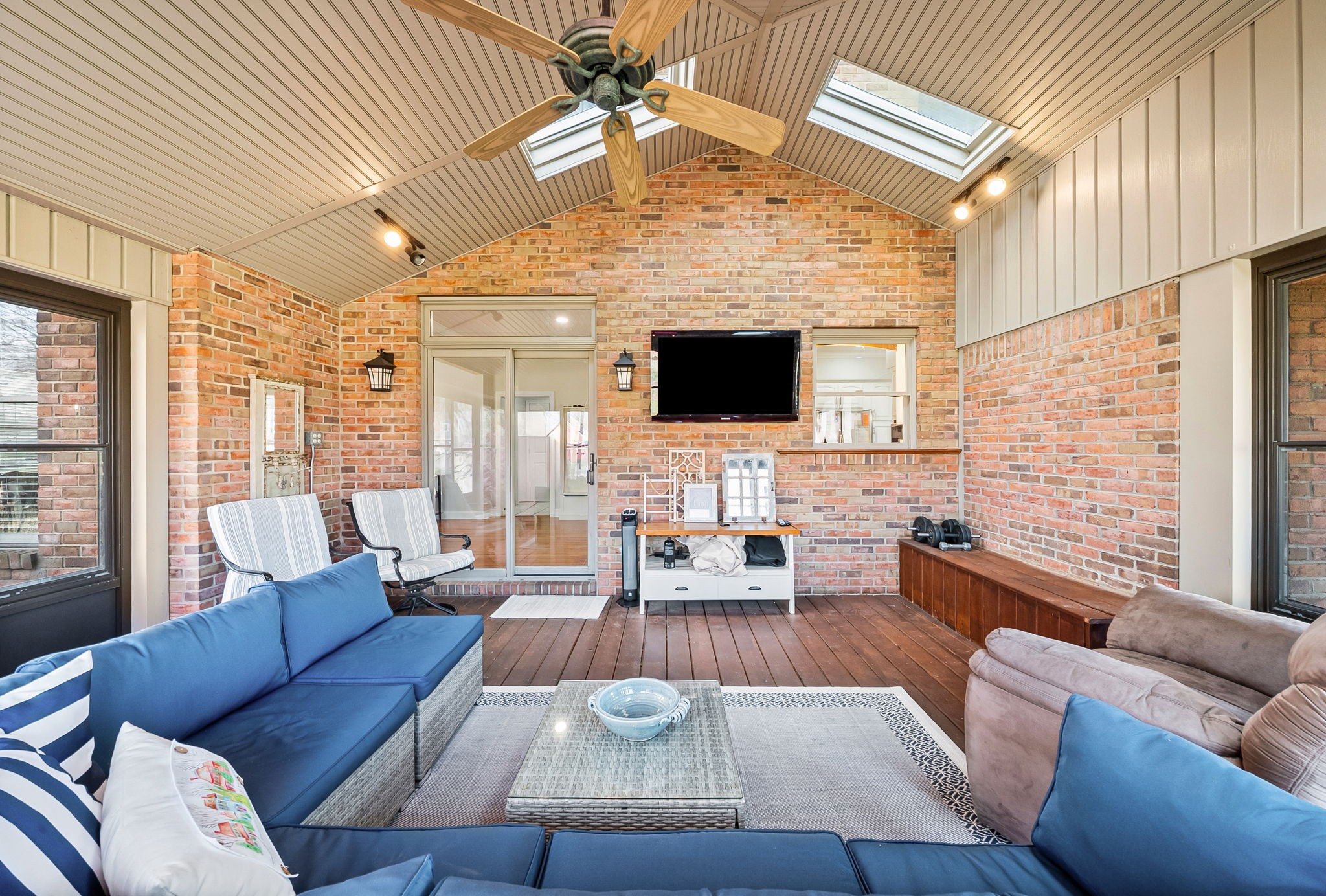 508 Sheffield Road Hopkinsville, KY 42240 - Photo 53 of 65 a living room with furniture and a flat screen tv