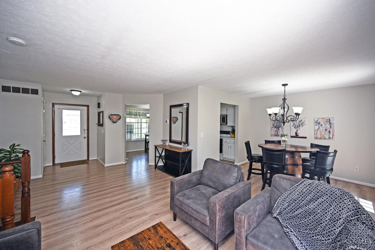 1167 Cedar Run Court Batavia, OH 45103 - Photo 9 of 46