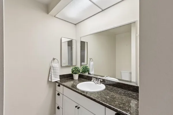 $349,000 | 428 Safflower Place, West Sacramento, CA 95691