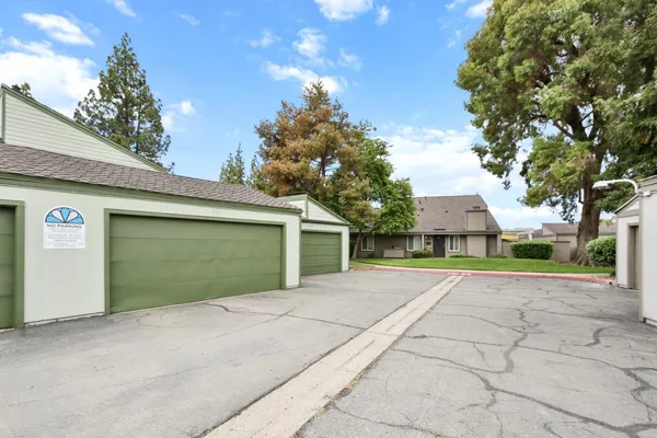 $349,000 | 428 Safflower Place, West Sacramento, CA 95691