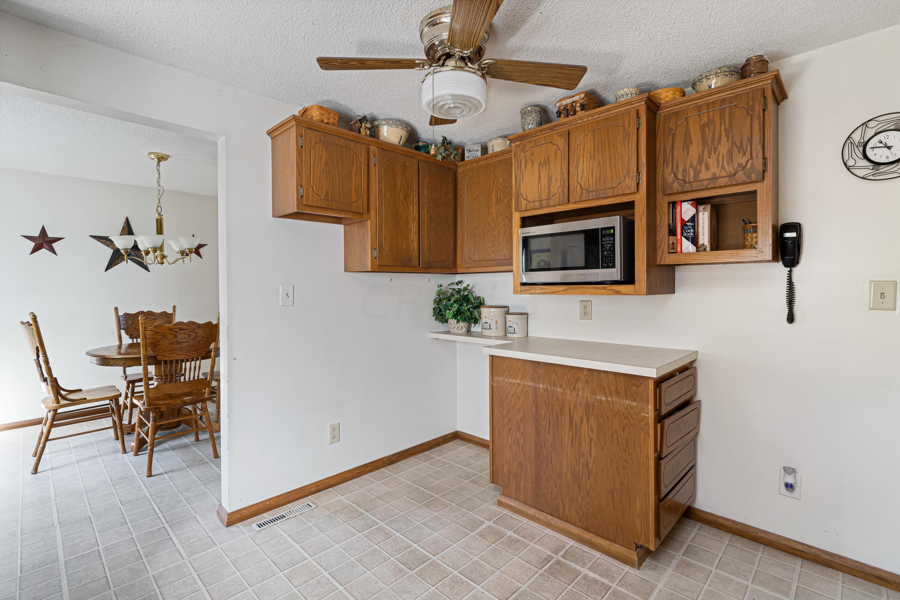 2695 West Case Road Columbus, OH 43235 - Photo 13 of 42 Gallery Image 13