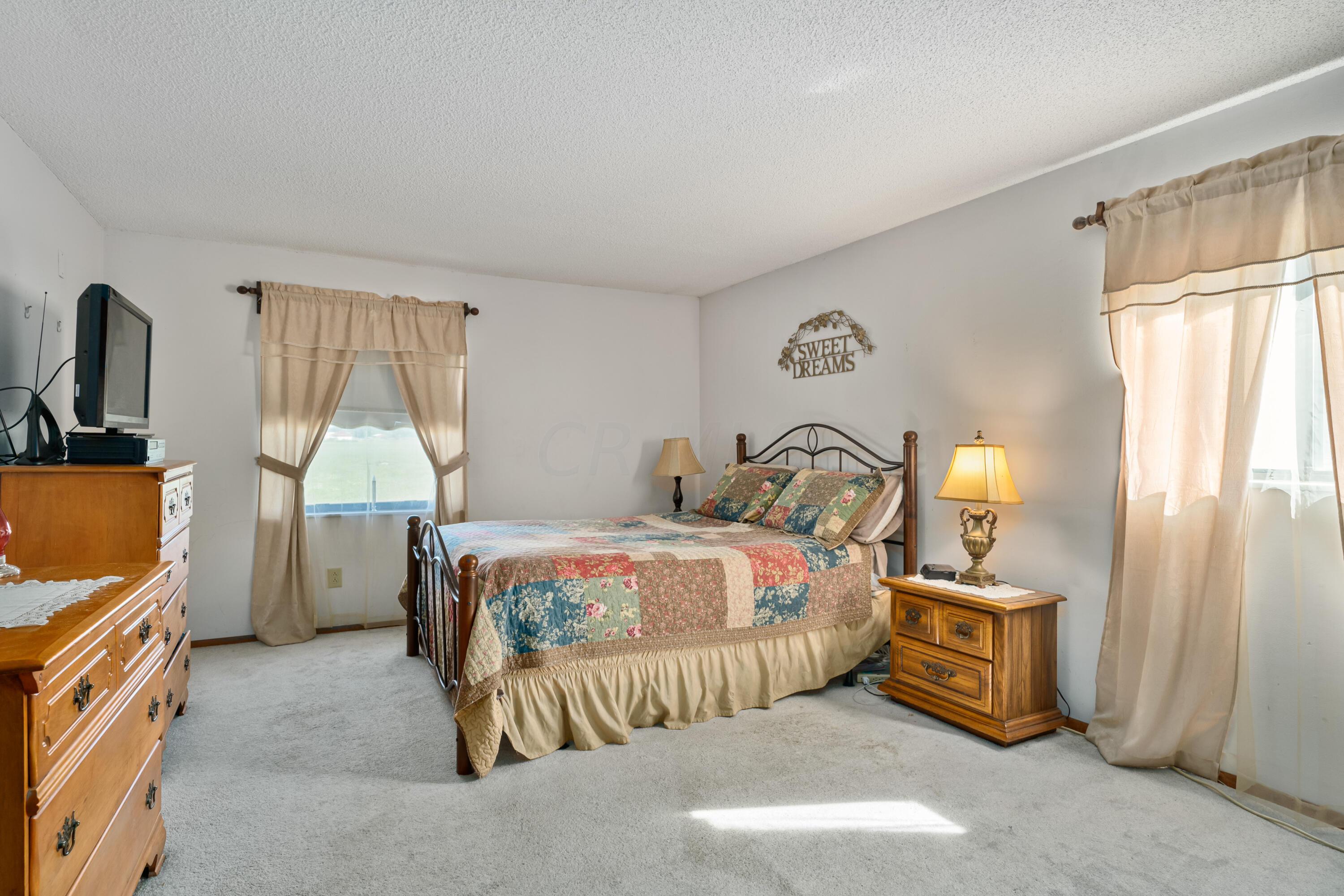 2695 West Case Road Columbus, OH 43235 - Photo 20 of 42 Gallery Image 20