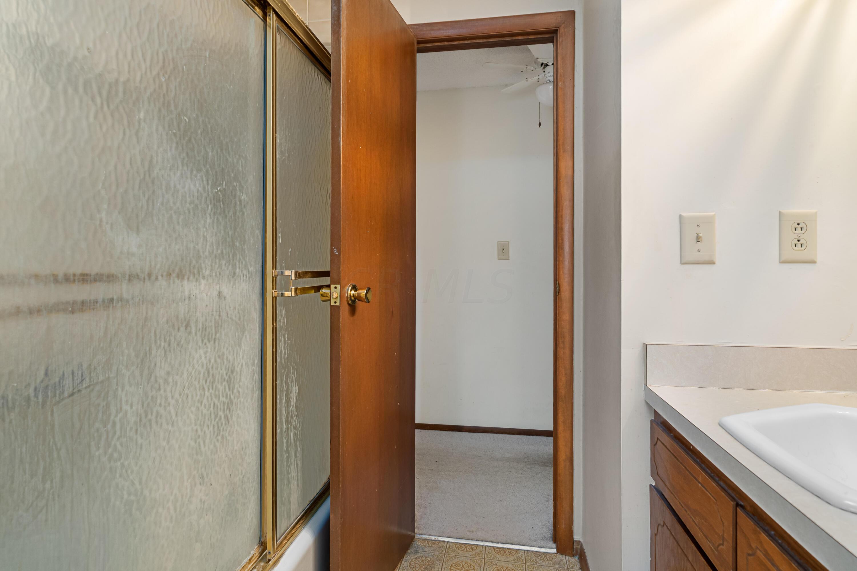 2695 West Case Road Columbus, OH 43235 - Photo 29 of 42 Gallery Image 29