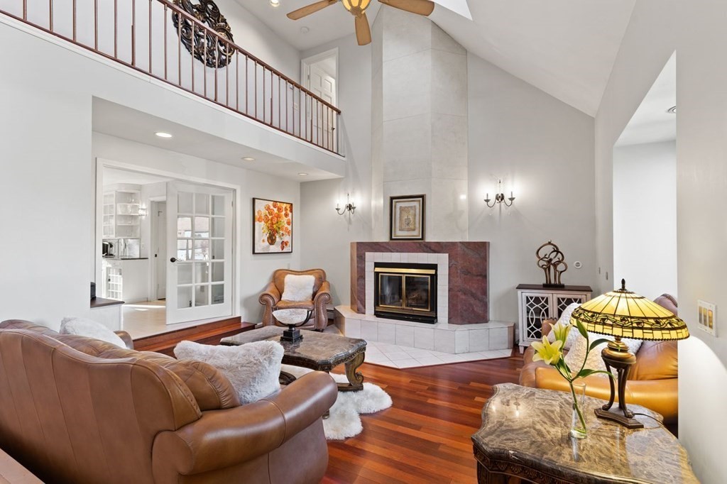 11 Canoe River Road Sharon, MA 02067 - Photo 3 of 35 Gallery Image 3