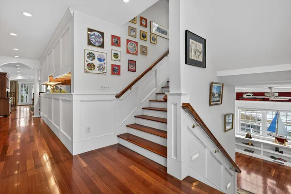 $3,700,000 | 51 Pond Street, Newton, NH 03858