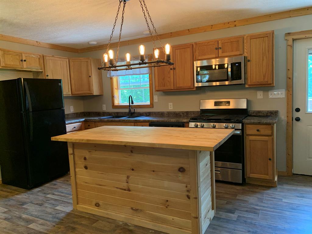 7140 Lamor Road Sharpsville, PA 16150 - Photo 7 of 21