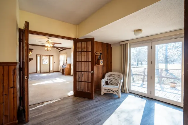 $215,000 | 401 North Jenette Avenue, Buckner, IL 62819