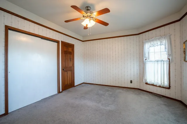 $215,000 | 401 North Jenette Avenue, Buckner, IL 62819