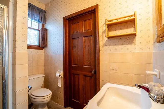 $215,000 | 401 North Jenette Avenue, Buckner, IL 62819