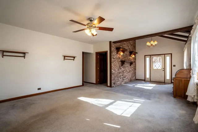 $215,000 | 401 North Jenette Avenue, Buckner, IL 62819