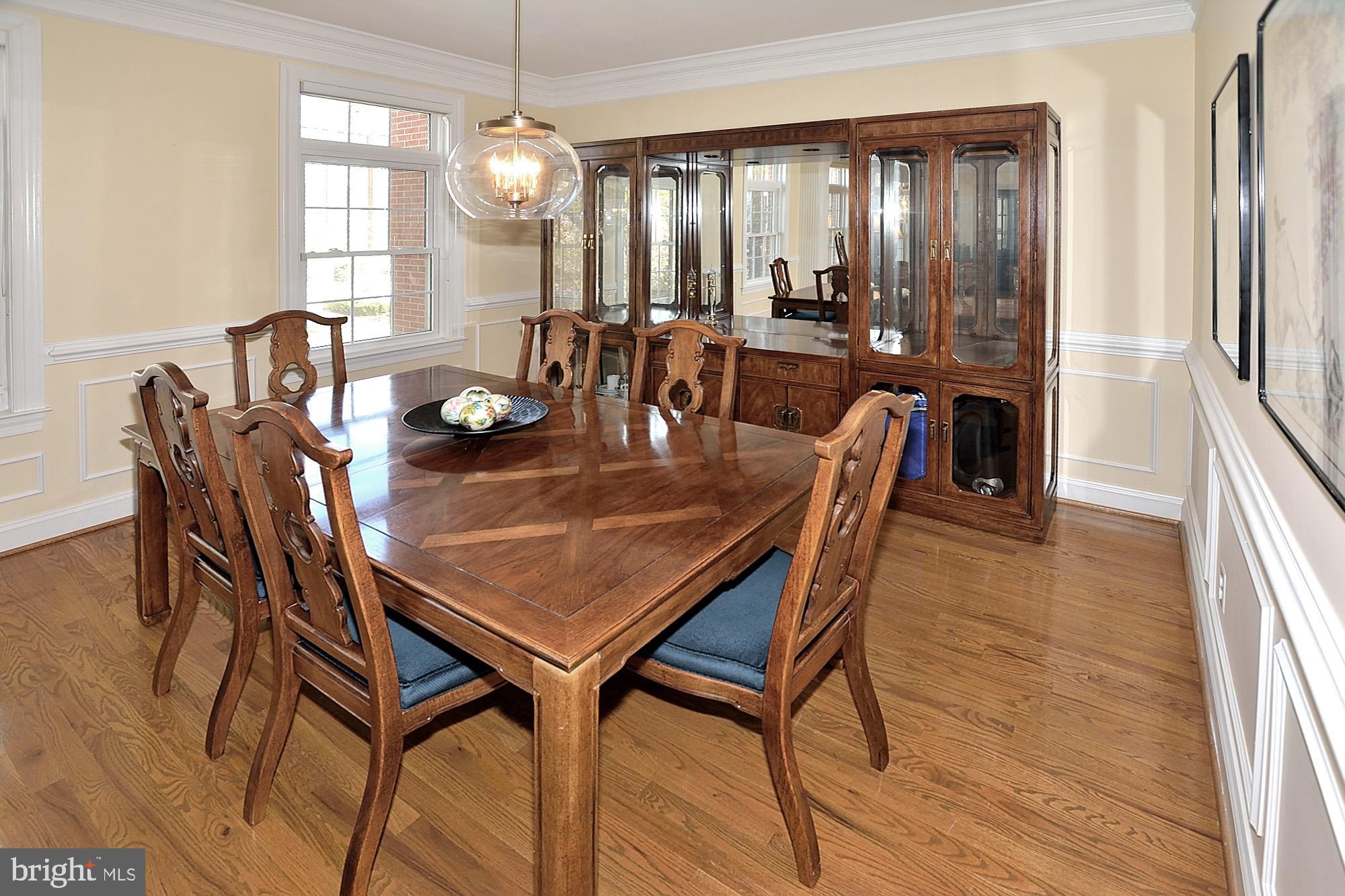 12192 Chancery Station Circle Reston, VA 20190 - Photo 7 of 39 DINING ROOM