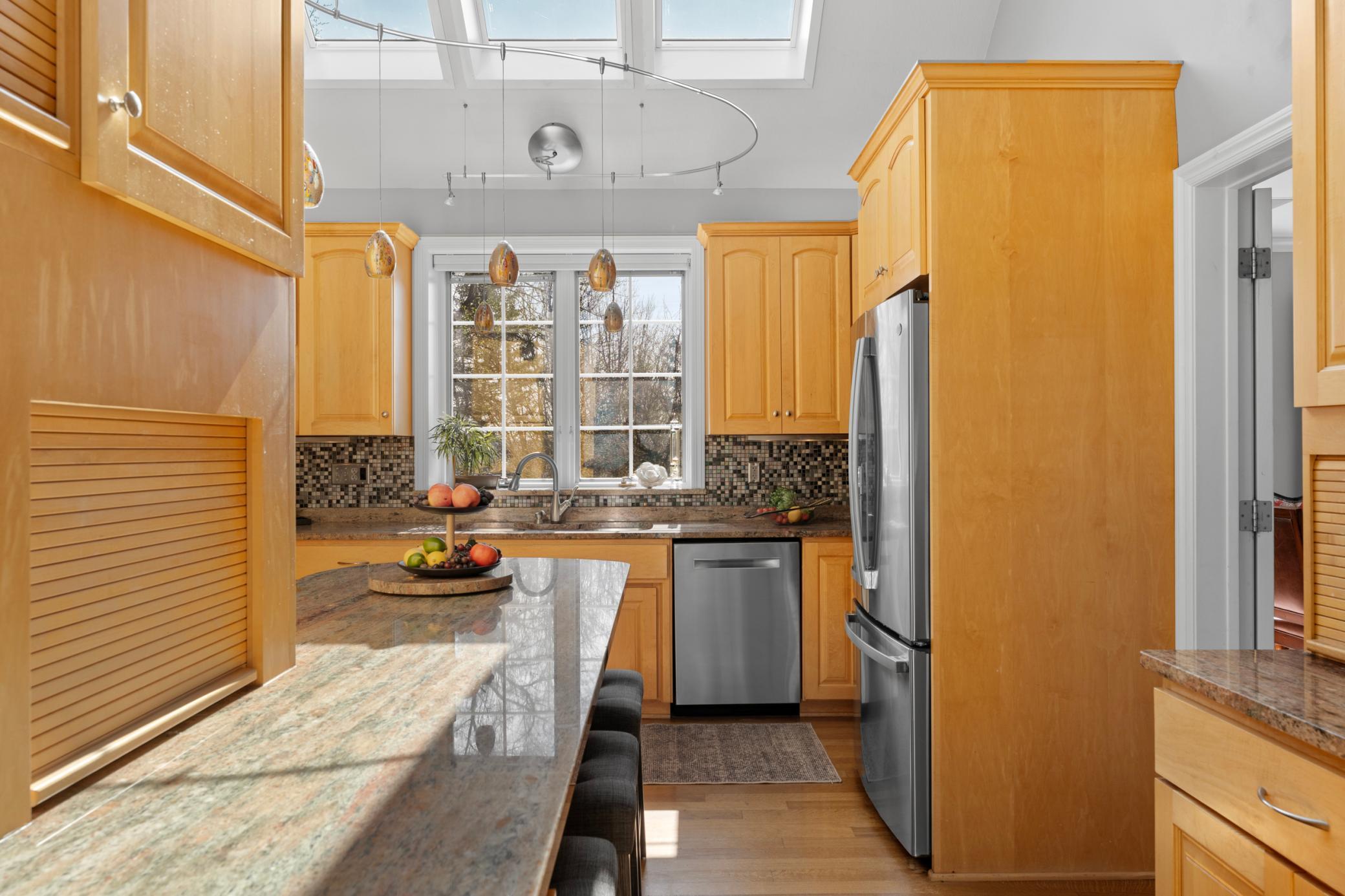 1221 Westhill Drive Southwest Rochester, MN 55902 - Photo 13 of 68