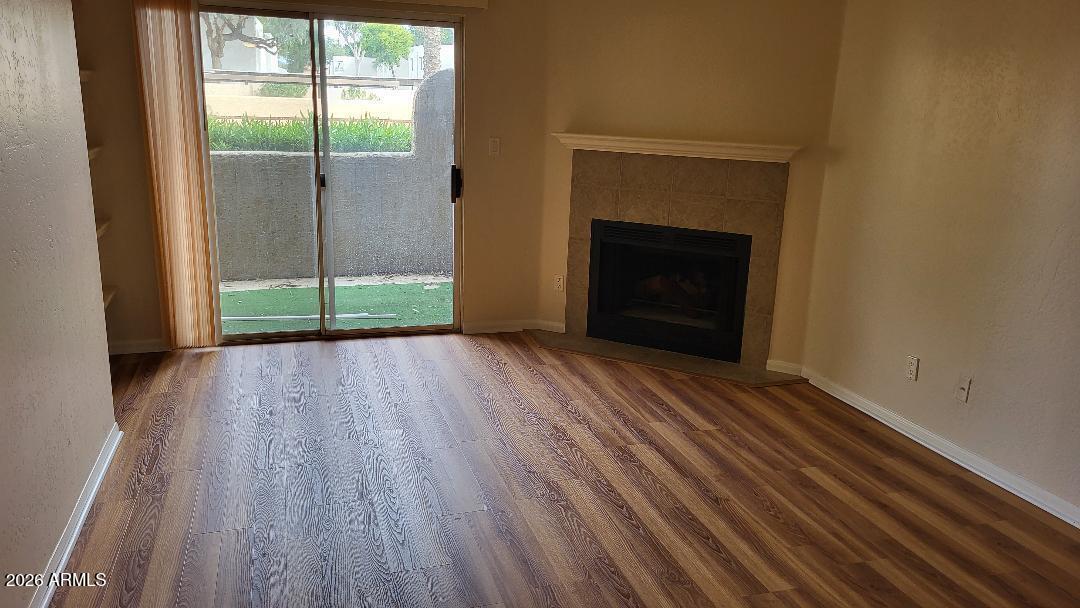 3845 East Greenway Road, Unit 121 Phoenix, AZ 85032 - Photo 3 of 28 Lvng Rm 1