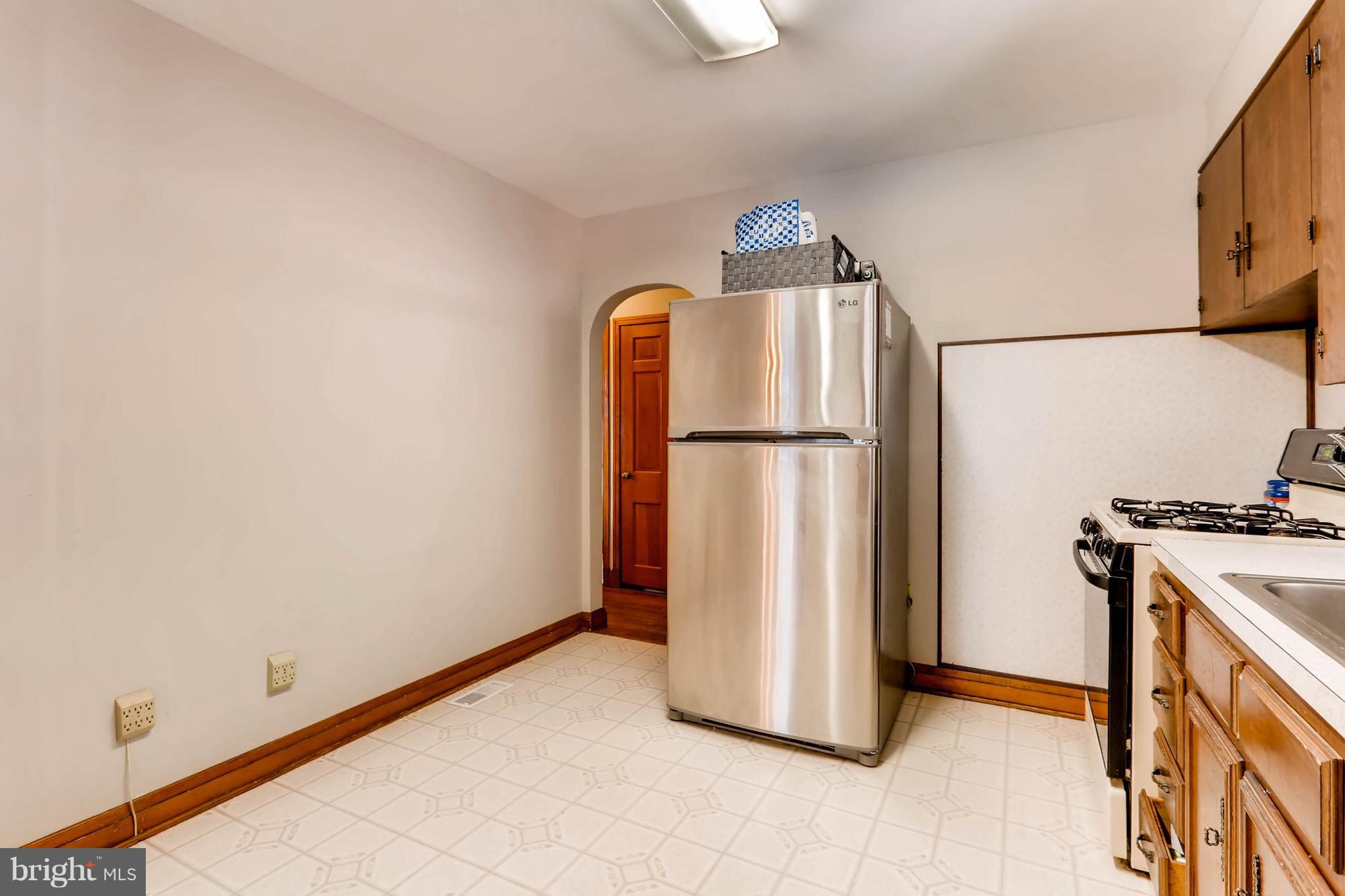 2905 Topaz Road Baltimore, MD 21234 - Photo 14 of 30 Kitchen