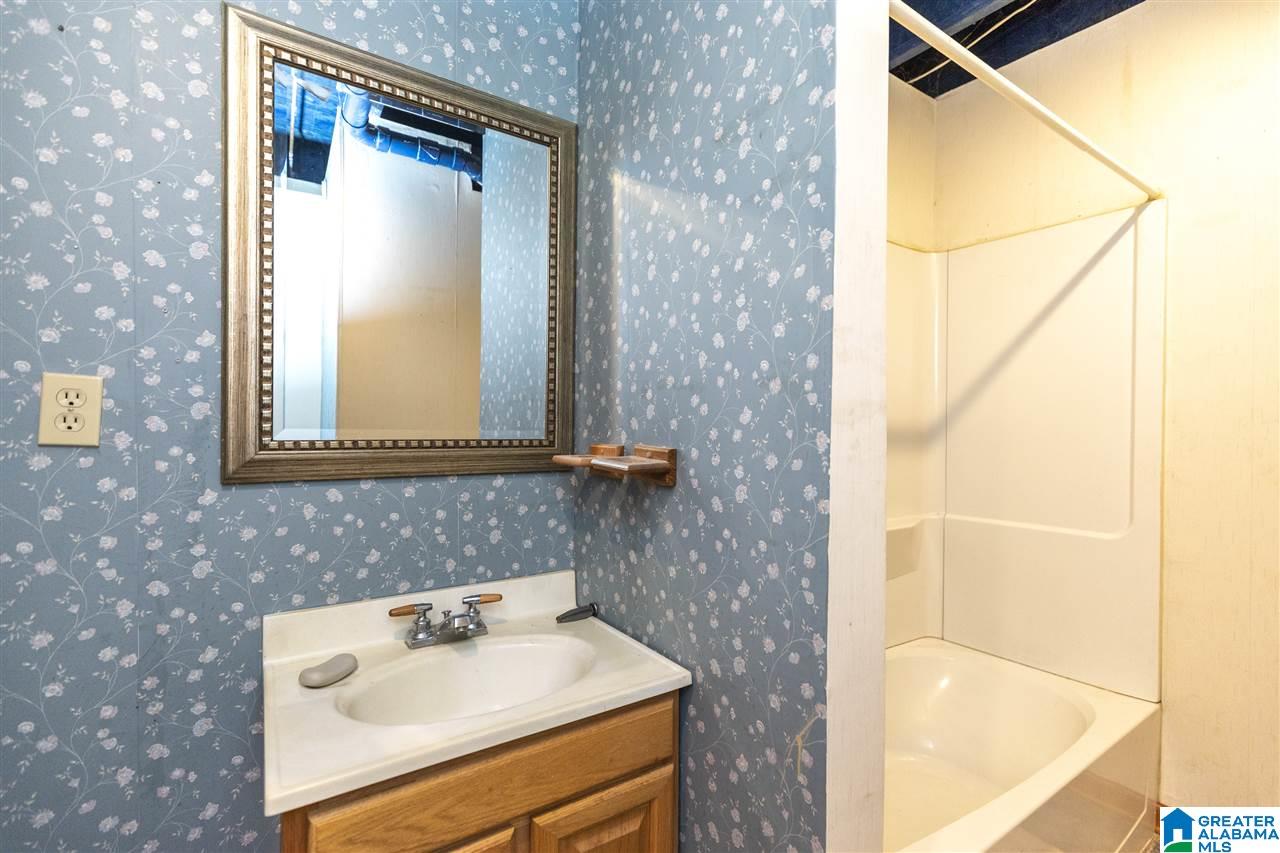 2249 Tyler Road Birmingham, AL 35226 - Photo 48 of 50