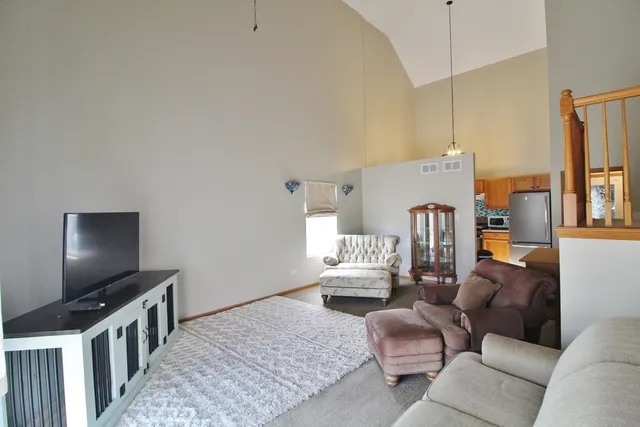 $279,000 | 2005 Mountain Road, Morris, IL 60450