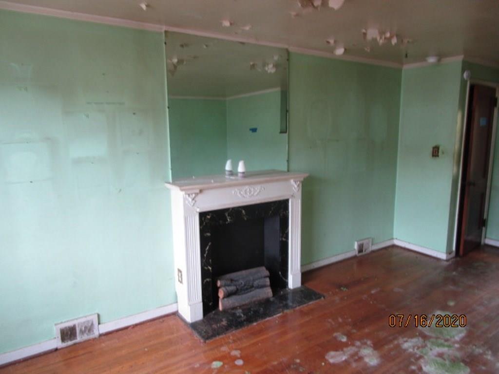 247 Rodi Road Pittsburgh, PA 15235 - Photo 2 of 11 Gallery Image 2