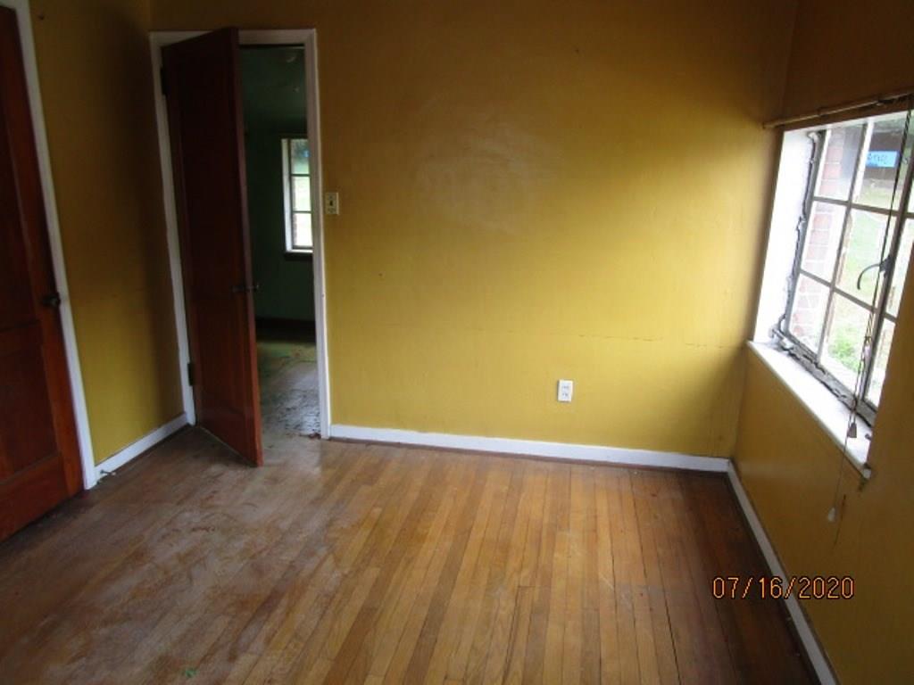 247 Rodi Road Pittsburgh, PA 15235 - Photo 8 of 11 Gallery Image 8