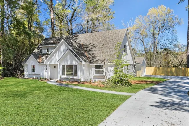 $399,000 | 156 Belle Terre Boulevard, Covington, LA 70433