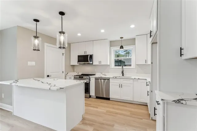 $399,000 | 156 Belle Terre Boulevard, Covington, LA 70433