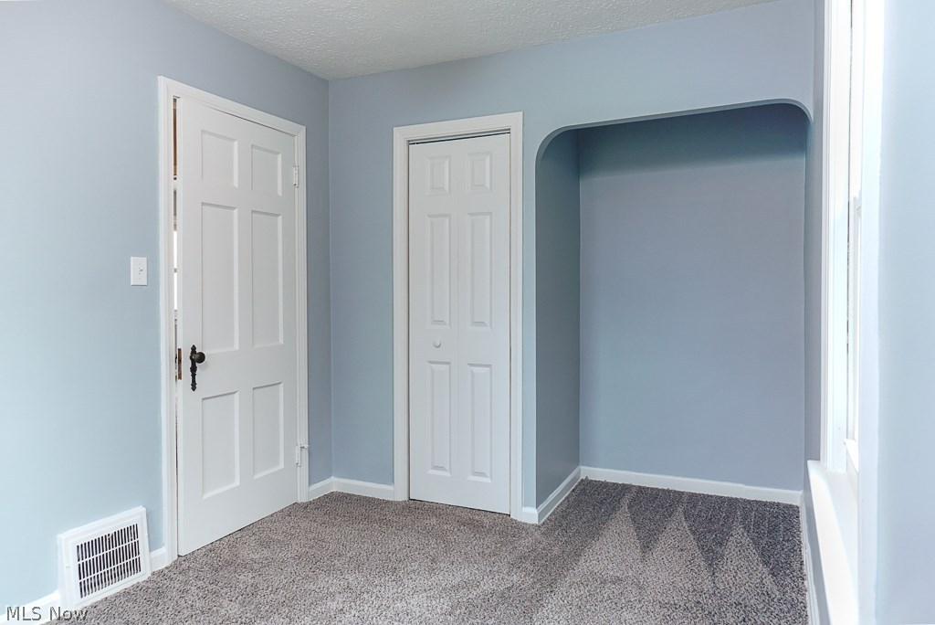 2352 South Taylor Road Cleveland, OH 44118 - Photo 18 of 34 Gallery Image 18