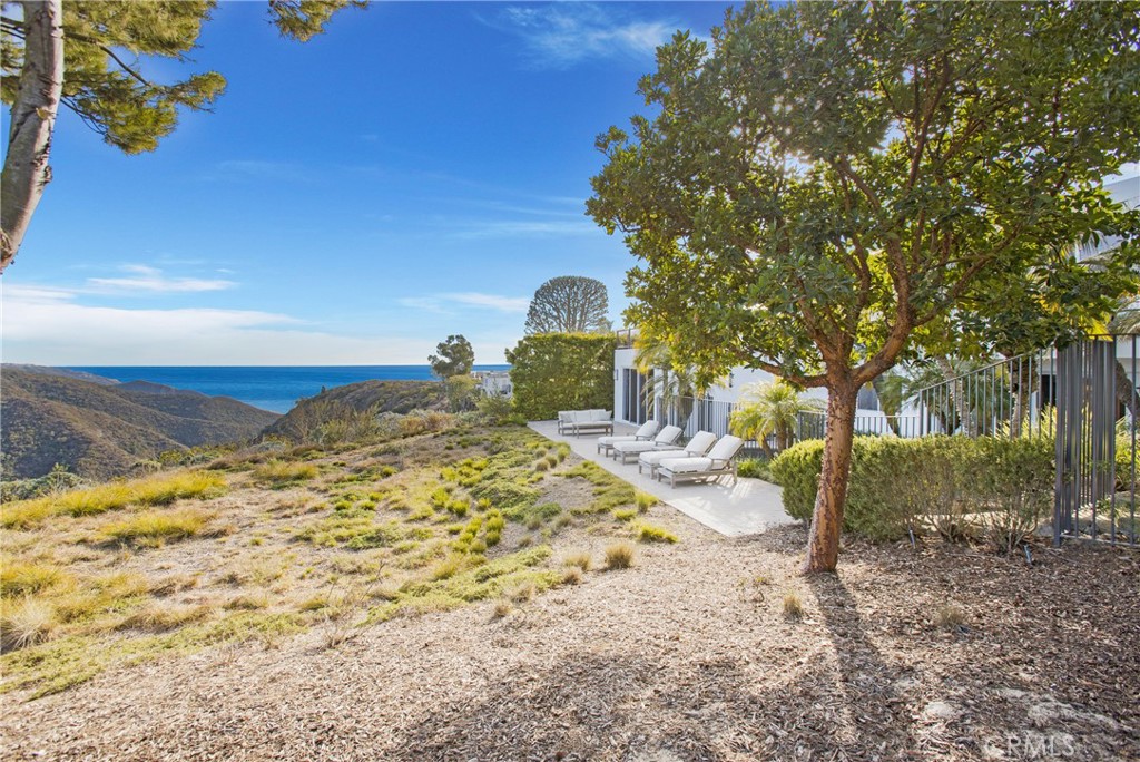 791 Barracuda Way Laguna Beach, CA 92651 - Photo 40 of 49