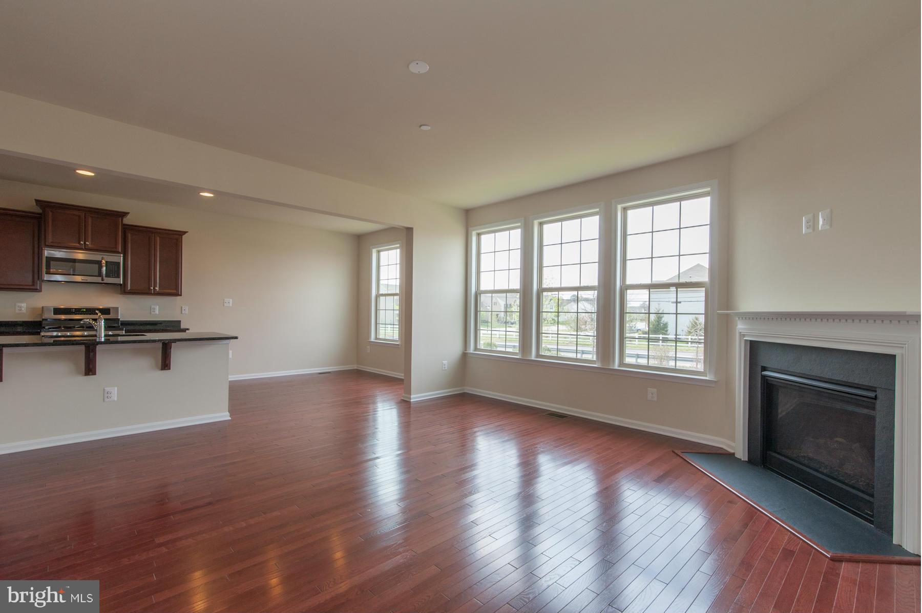 8153 Ridgely Loop Severn, MD 21144 - Photo 20 of 30 Family Room