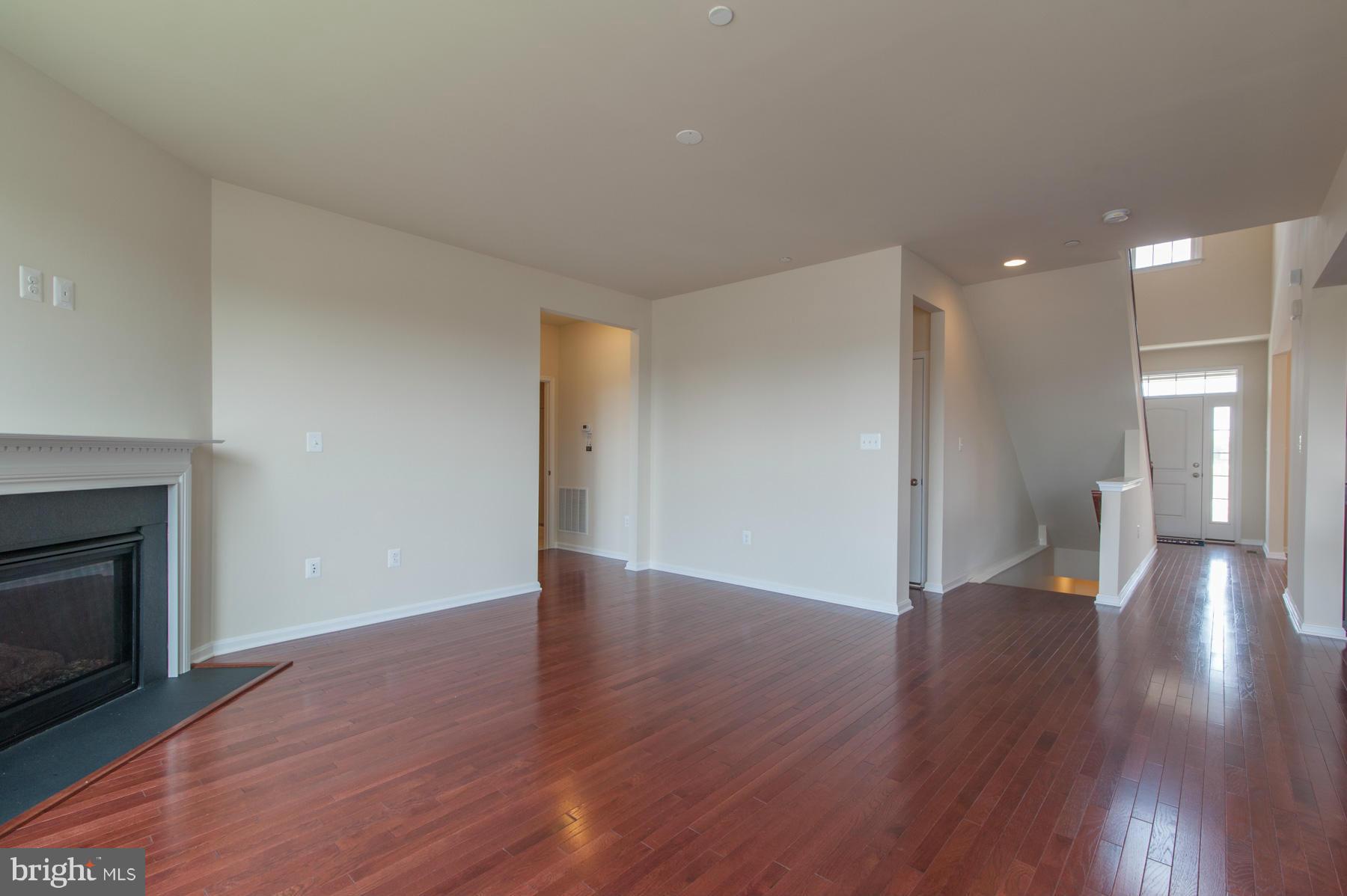 8153 Ridgely Loop Severn, MD 21144 - Photo 22 of 30 Family Room