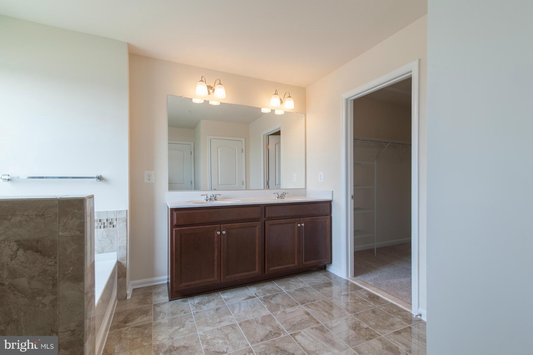 8153 Ridgely Loop Severn, MD 21144 - Photo 25 of 30 Bath (Master)