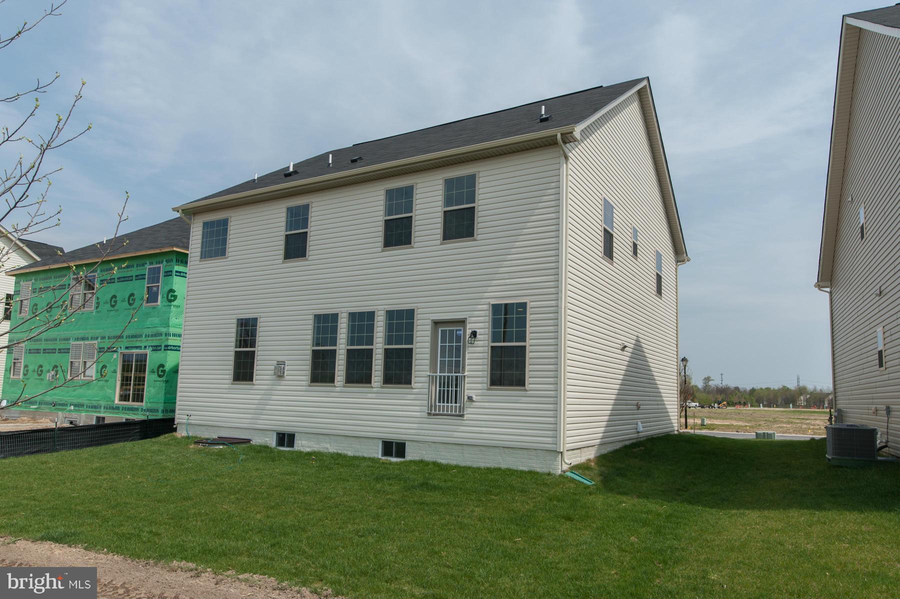 8153 Ridgely Loop Severn, MD 21144 - Photo 29 of 30 Exterior (Rear)