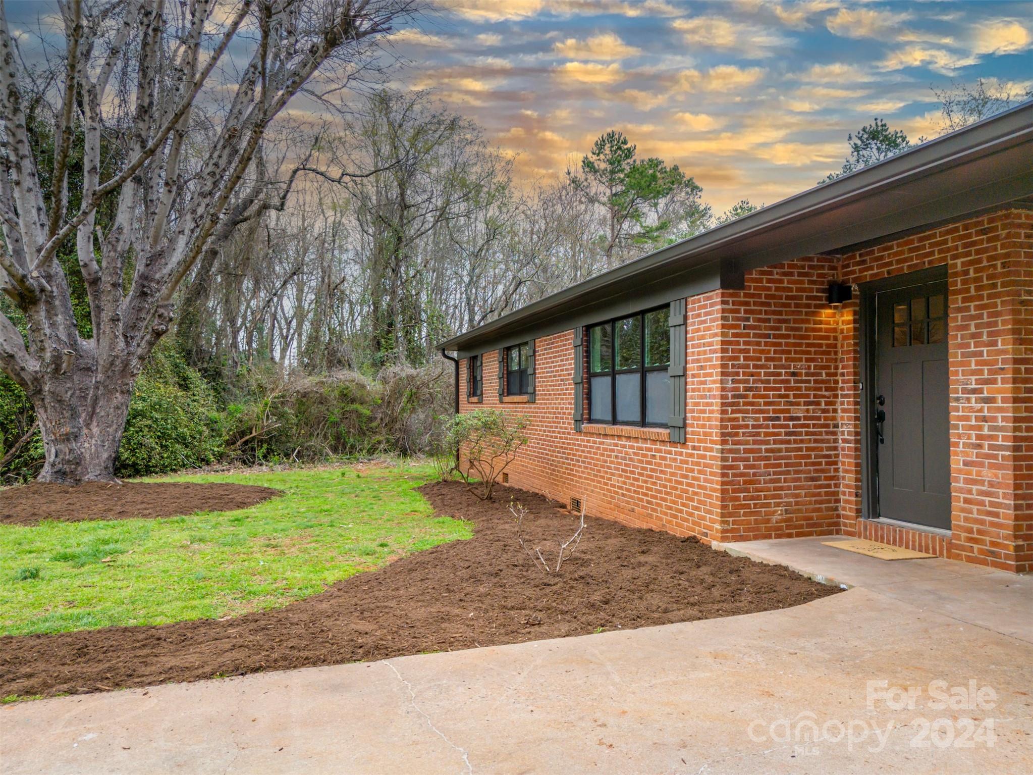 684 Old Wagy Road Forest City, NC 28043 - Photo 3 of 27 Gallery Image 3