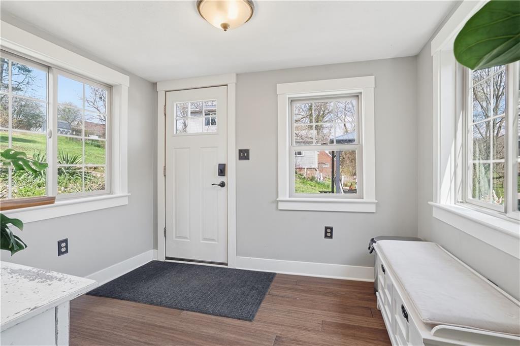 272 Spring Run Road Crescent, PA 15046 - Photo 18 of 44 Gallery Image 18