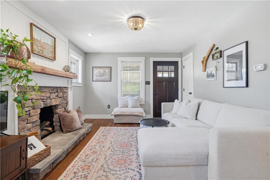 272 Spring Run Road Crescent, PA 15046 - Photo 6 of 44 Gallery Image 6